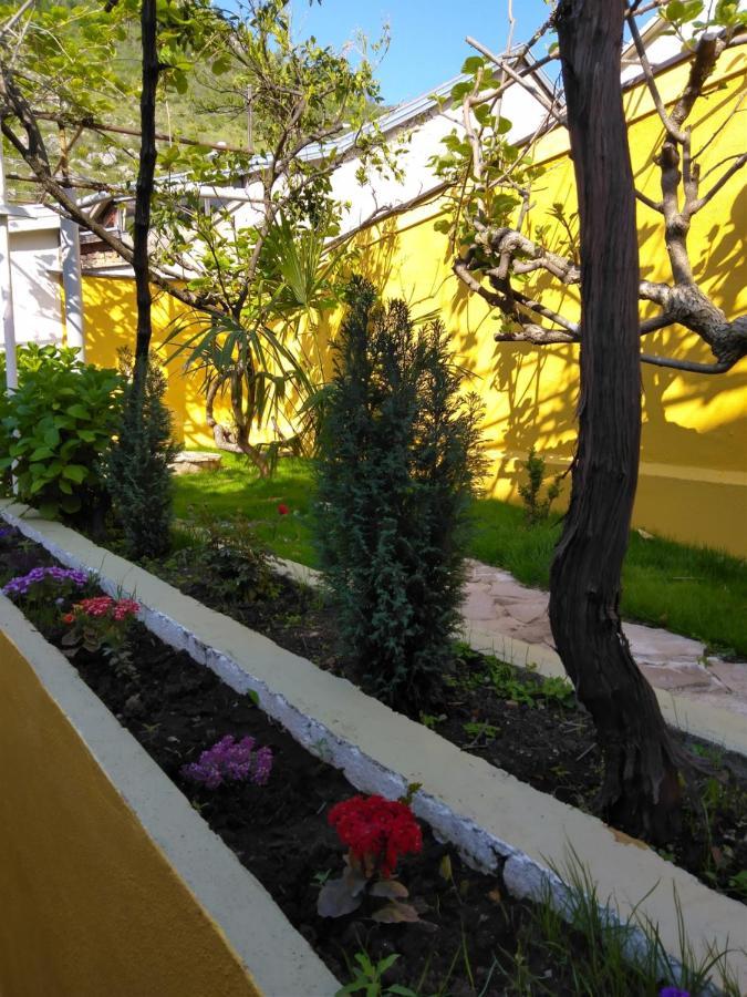 Apartment Exotic Garden Μόσταρ Εξωτερικό φωτογραφία